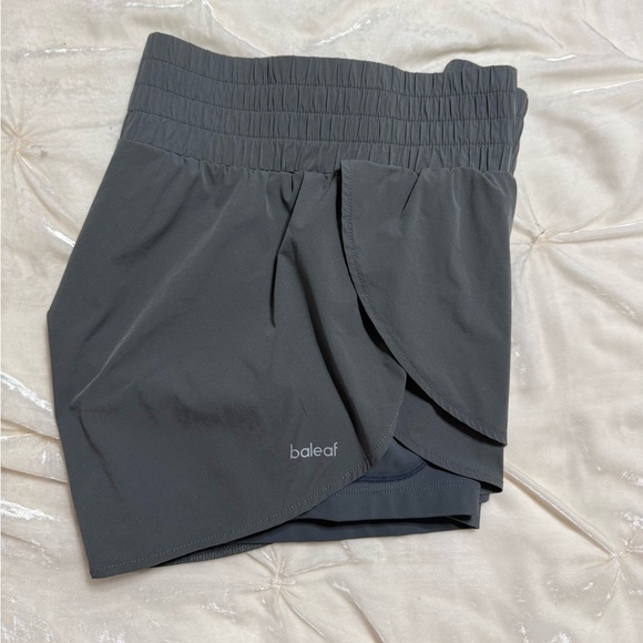 Baleaf running 2-1 short size S - Picture 4 of 7
